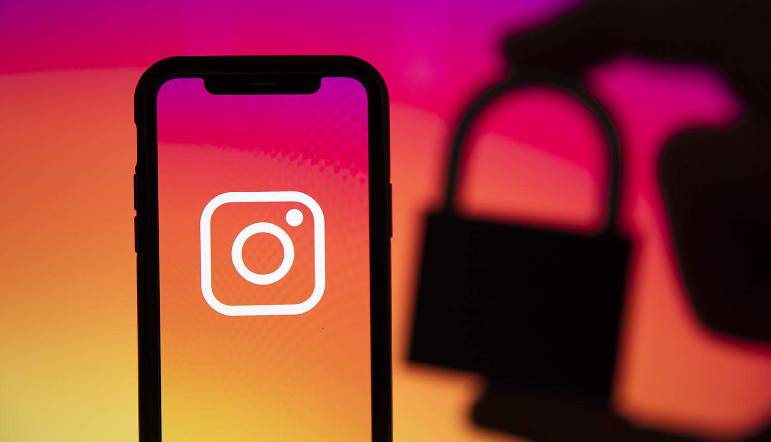 Recover your account with an Instagram password hacker post thumbnail image