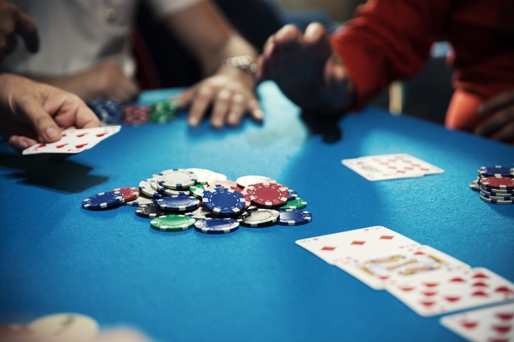 Online Casino with many different eye-catching and entertaining games post thumbnail image
